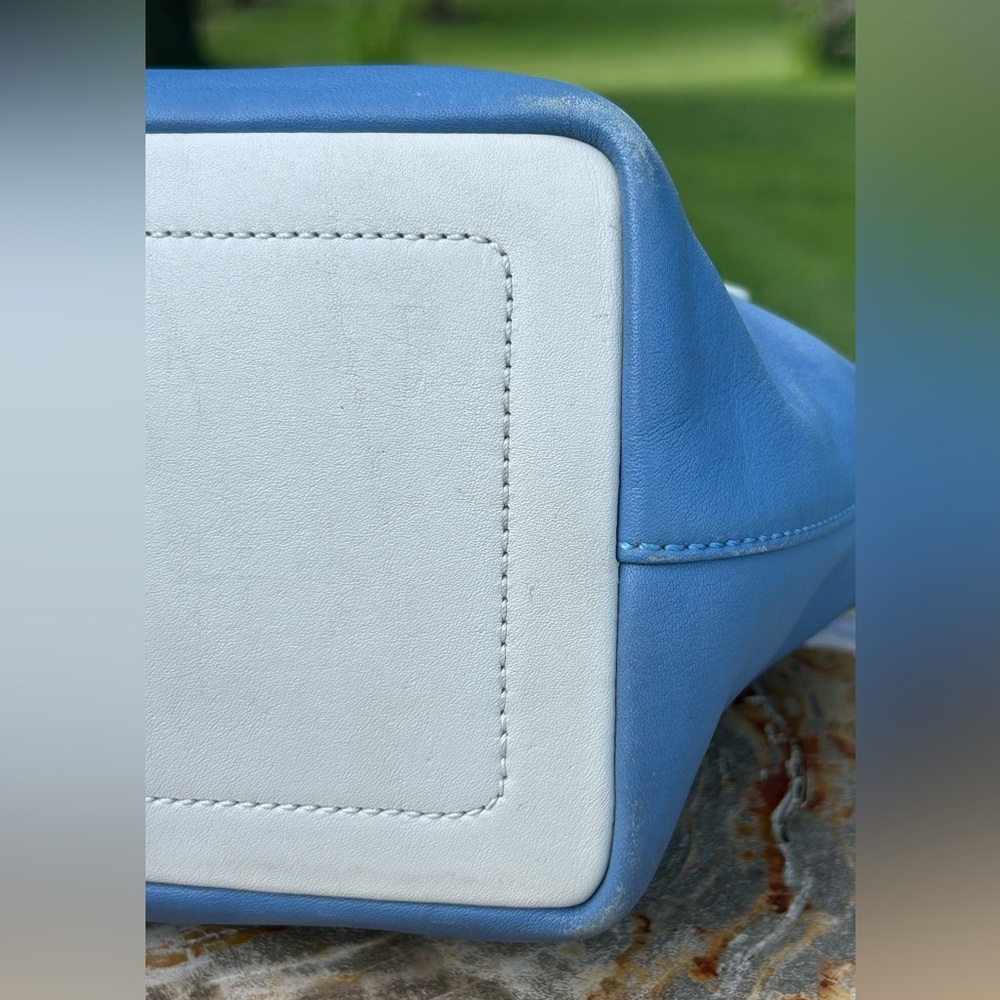 Vintage COACH Legacy Small Market Tote Blue and White 9846 - Picture 15 of 17